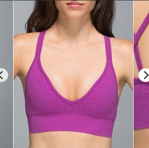 Lululemon Seamlessly Plunge Bra
